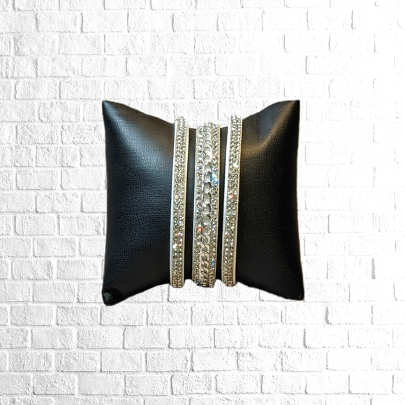 A4 New Bright White & Silver Crystal Rhinestone Wrap Bracelet Adjustable NEW - Picture 5 of 15